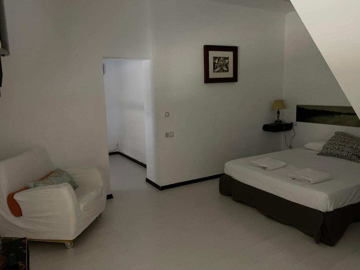 Casas De Sevilla - Puente De Triana